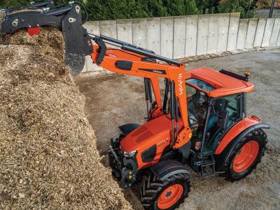 Kubota M5112 c/w loader